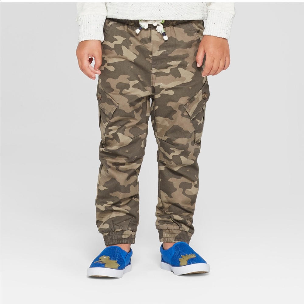 New In Bag! Boys Camo Jogger Pant Size 4T